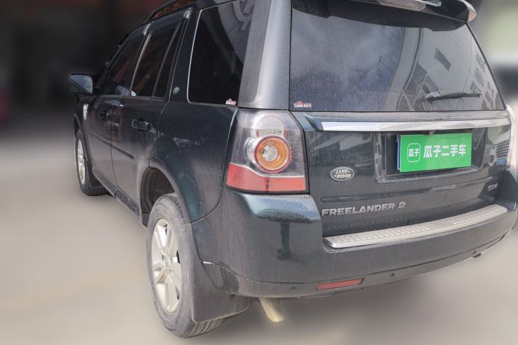 Used Land Rover Freelander 2 2013 2.2T SD4 SE Diesel Edition Rear Left 45 Deg