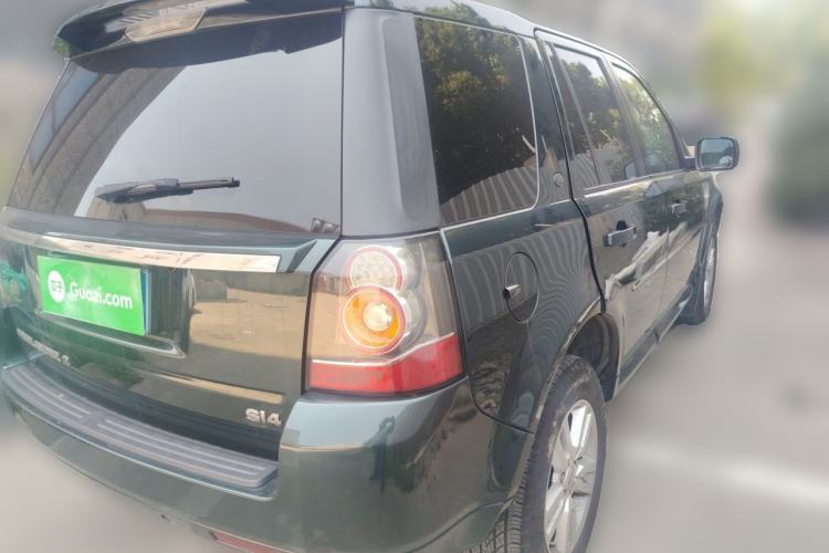 Used Land Rover Freelander 2 2013 2.0T Si4 SE Gasoline Edition Rear Right 45 Deg