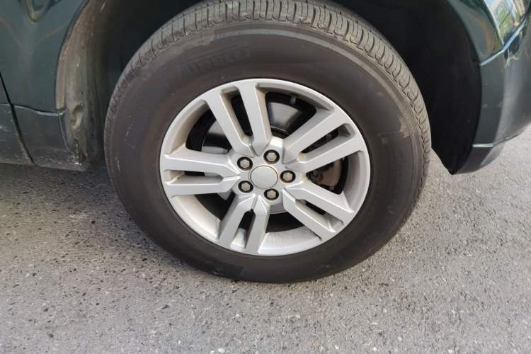 Used Land Rover Freelander 2 2013 2.0T Si4 SE Gasoline Edition Right Front Wheel Hub