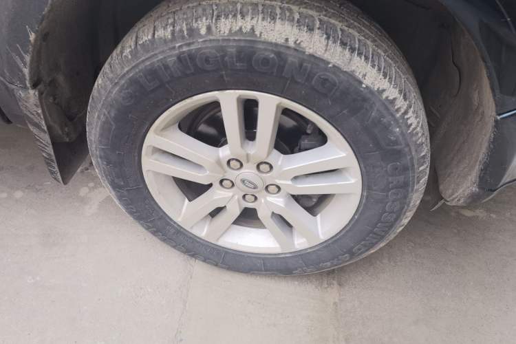 Used Land Rover Freelander 2 2013 2.2T SD4 SE Diesel Edition Right Front Wheel Hub