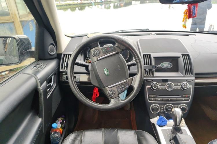 Used Land Rover Freelander 2 2013 2.2T SD4 SE Diesel Edition Steering Wheel