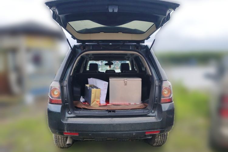 Used Land Rover Freelander 2 2013 2.2T SD4 SE Diesel Edition Trunk