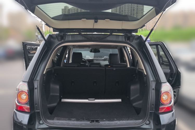 Used Land Rover Freelander 2 2013 2.0T Si4 SE Gasoline Edition Trunk