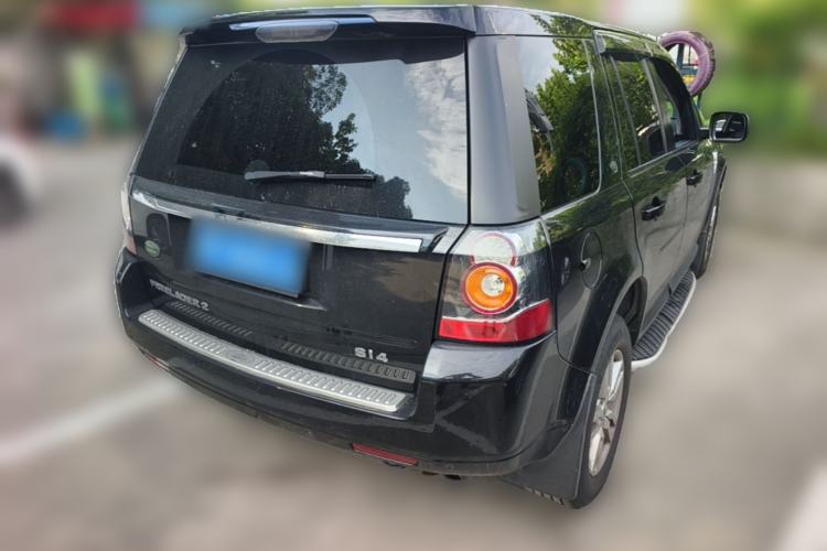 Used Land Rover Freelander 2 2013 2.0T Si4 SE Gasoline Edition Rear Right 45 Deg