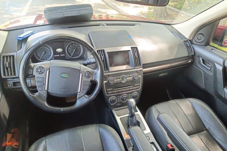 Used Land Rover Freelander 2 2013 2.0T Si4 SE Gasoline Edition Center Console