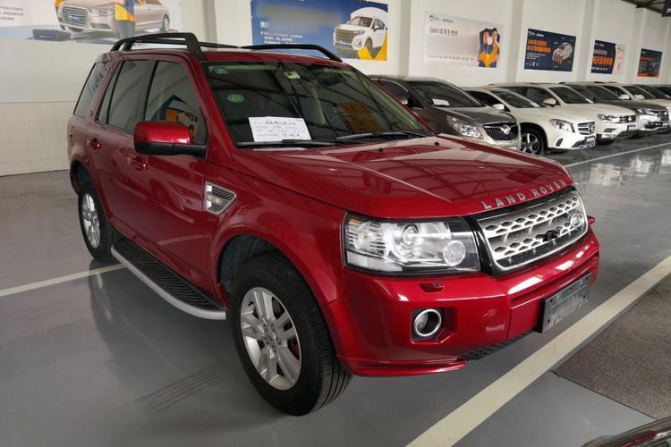 Used Land Rover Freelander 2 2013 2.0T Si4 SE Gasoline Edition Front Right 45 Deg