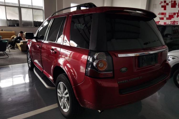 Used Land Rover Freelander 2 2013 2.0T Si4 SE Gasoline Edition Rear Left 45 Deg