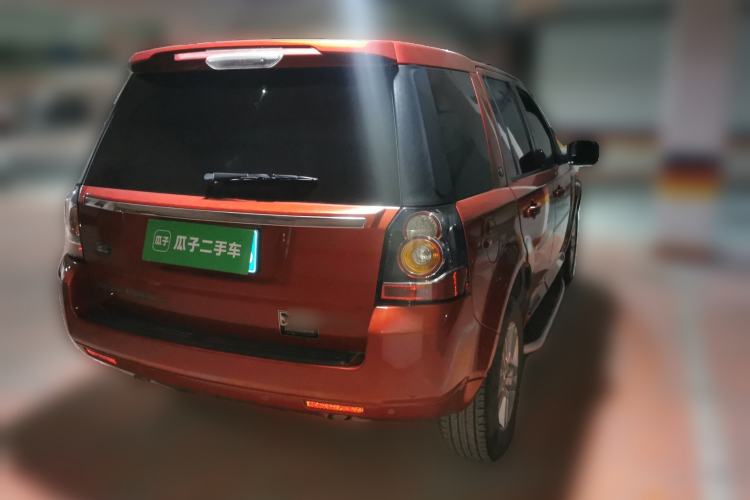 Used Land Rover Freelander 2 2013 2.2T SD4 SE Diesel Edition Rear Right 45 Deg