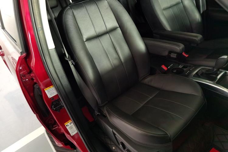 Used Land Rover Freelander 2 2013 2.0T Si4 SE Gasoline Edition Right Front Seat