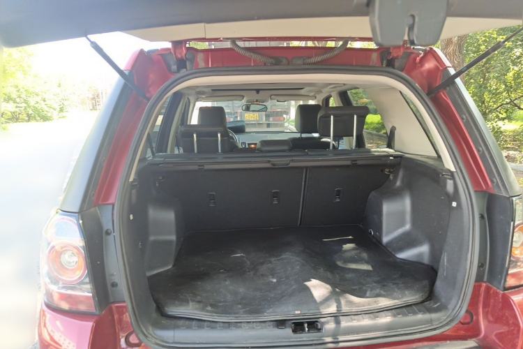 Used Land Rover Freelander 2 2013 2.0T Si4 SE Gasoline Edition Trunk