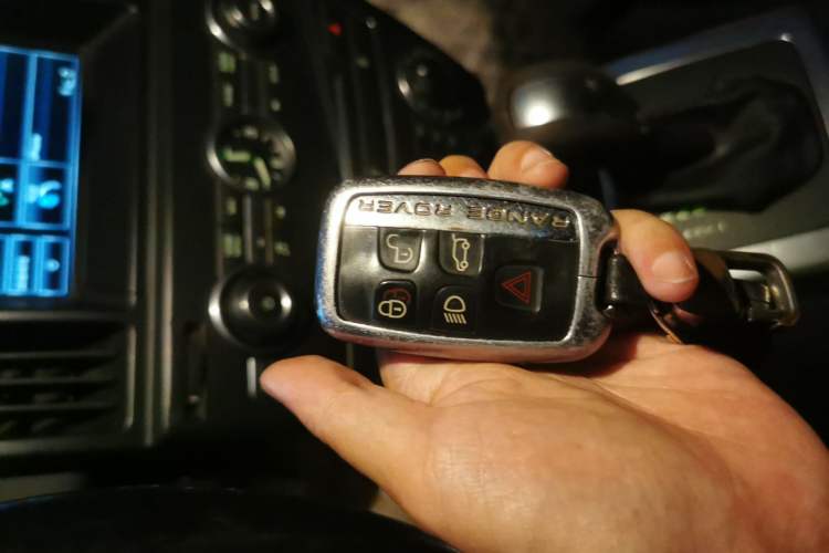 Used Land Rover Freelander 2 2013 2.2T SD4 SE Diesel Edition Vehicle Key