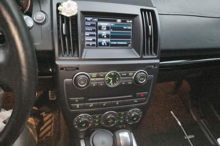 Used Land Rover Freelander 2 2013 2.0T Si4 HSE Gasoline Version Audio And AC Panel