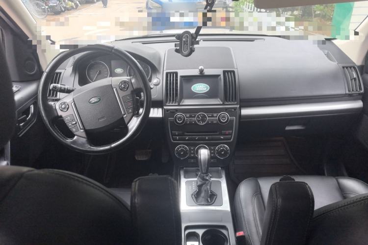 Used Land Rover Freelander 2 2013 2.0T Si4 SE Gasoline Edition Center Console