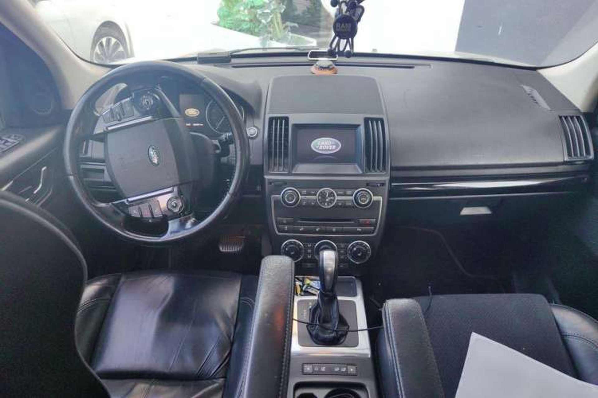 Used Land Rover Freelander 2 2013 2.0T Si4 HSE Gasoline Version Center Console