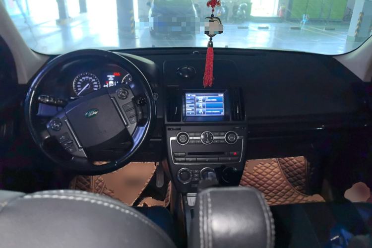 Used Land Rover Freelander 2 2013 2.0T Si4 SE Gasoline Edition Center Console