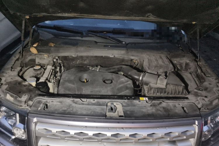 Used Land Rover Freelander 2 2013 2.0T Si4 HSE Gasoline Version Engine Bay