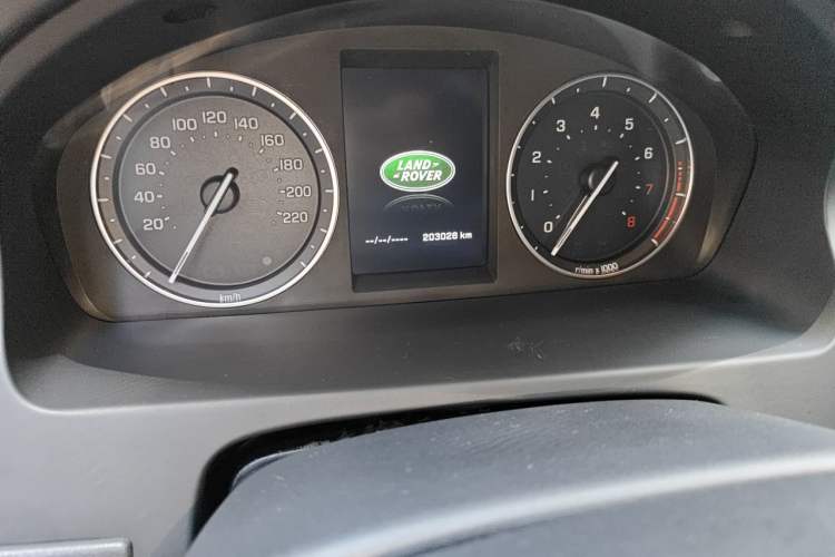 Used Land Rover Freelander 2 2013 2.0T Si4 SE Gasoline Edition Odometer Close Up