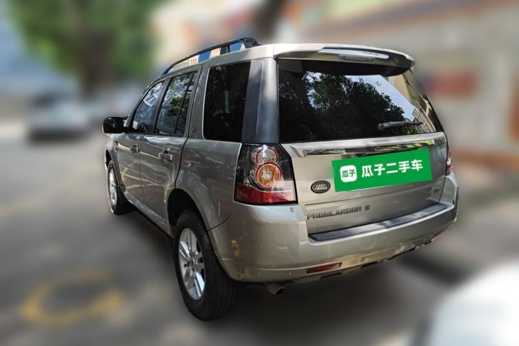 Used Land Rover Freelander 2 2013 2.0T Si4 SE Gasoline Edition Rear Left 45 Deg