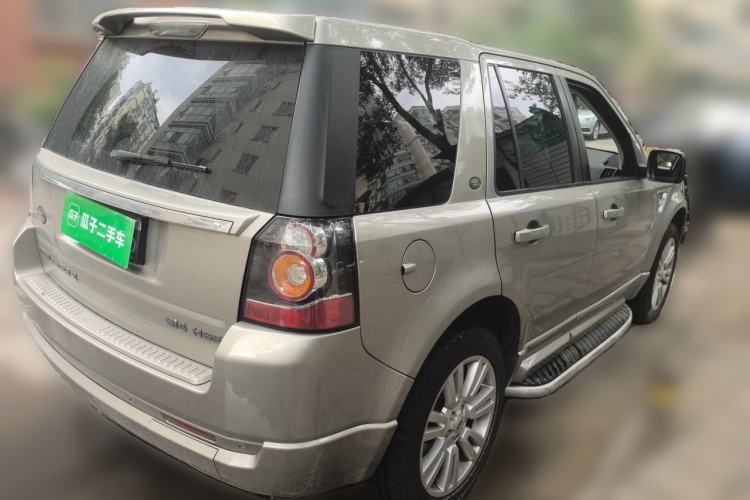 Used Land Rover Freelander 2 2013 2.0T Si4 SE Gasoline Edition Rear Right 45 Deg