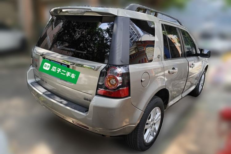 Used Land Rover Freelander 2 2013 2.0T Si4 SE Gasoline Edition Rear Right 45 Deg