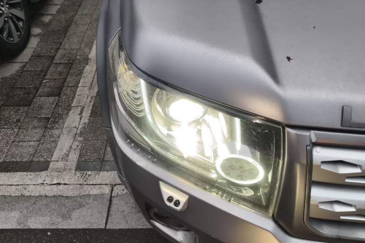 Used Land Rover Freelander 2 2013 2.0T Si4 HSE Gasoline Version Right Front Headlight