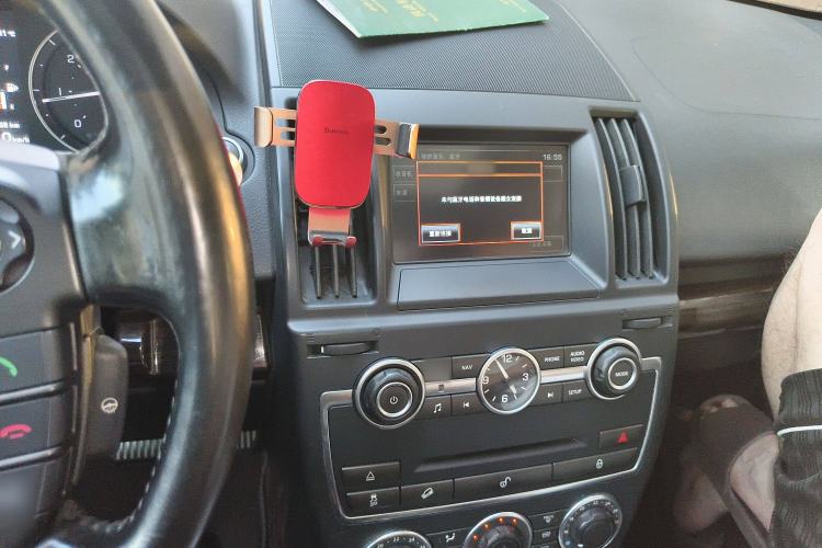 Used Land Rover Freelander 2 2013 2.2T SD4 SE Diesel Edition Audio And AC Panel