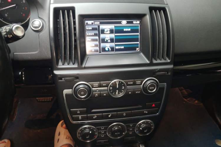 Used Land Rover Freelander 2 2013 2.0T Si4 HSE Gasoline Version Audio And AC Panel
