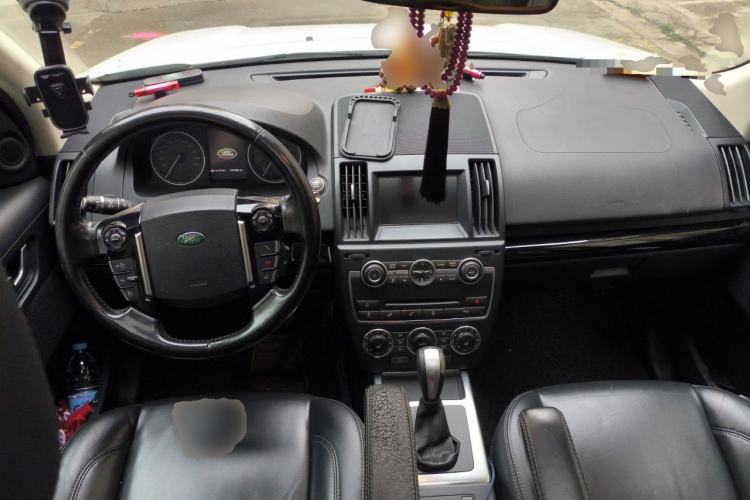 Used Land Rover Freelander 2 2013 2.0T Si4 HSE Gasoline Version Center Console
