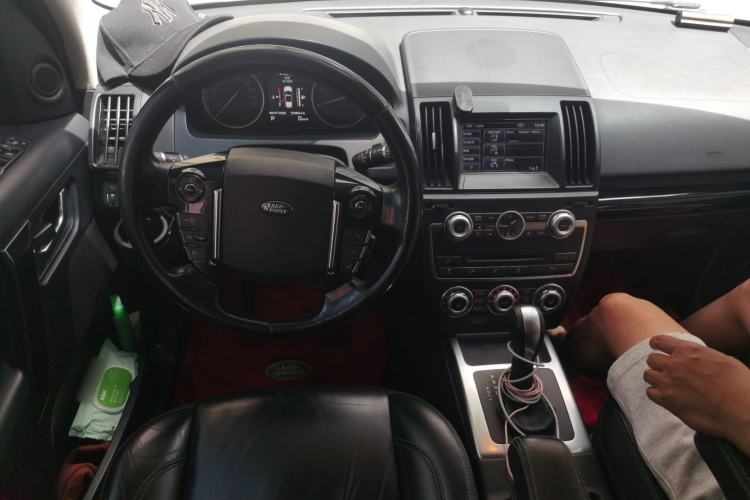 Used Land Rover Freelander 2 2013 2.0T Si4 HSE Gasoline Version Center Console