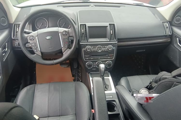 Used Land Rover Freelander 2 2013 2.0T Si4 SE Gasoline Edition Center Console