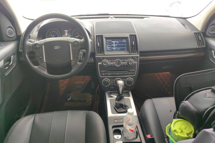 Used Land Rover Freelander 2 2013 2.0T Si4 SE Gasoline Edition Center Console