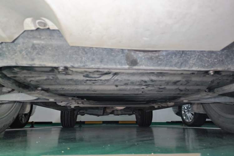Used Land Rover Freelander 2 2013 2.0T Si4 HSE Gasoline Version Chassis Front