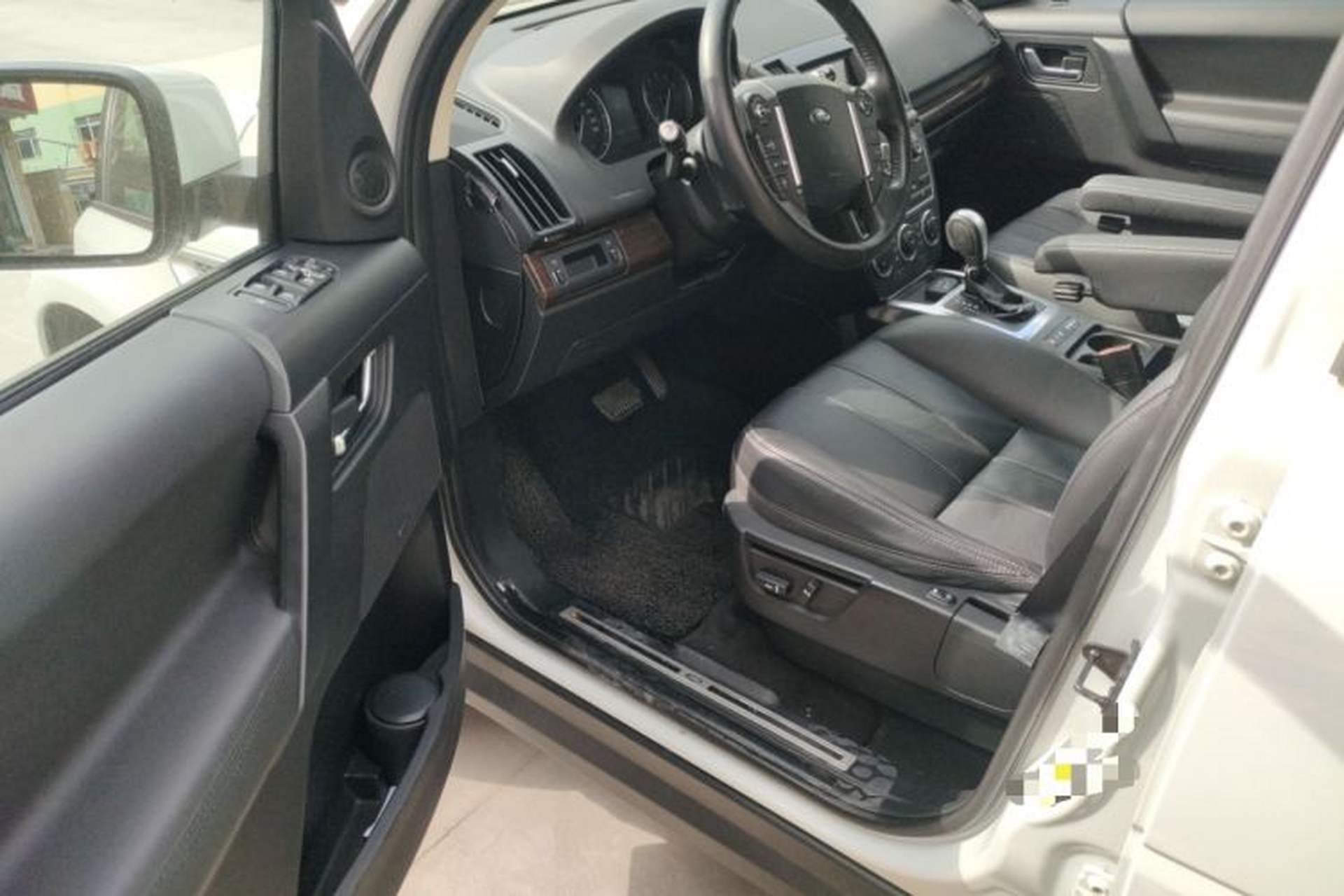 Used Land Rover Freelander 2 2013 2.0T Si4 Dynamic Limited Edition Driver Seat