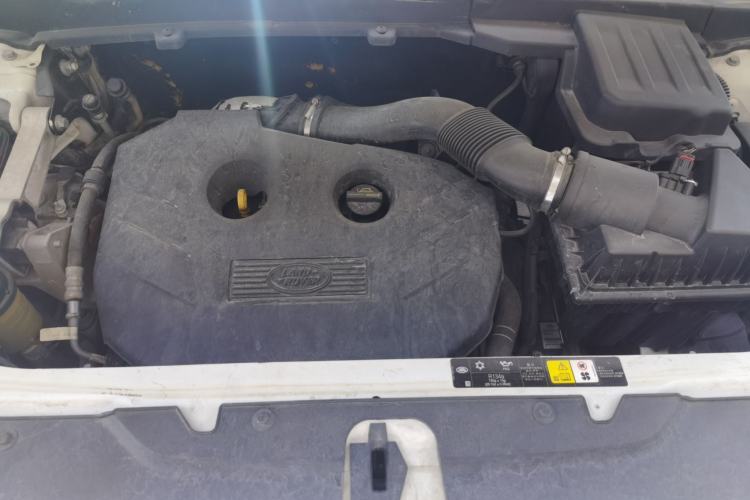 Used Land Rover Freelander 2 2013 2.0T Si4 HSE Gasoline Version Engine Bay