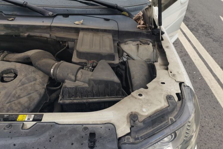 Used Land Rover Freelander 2 2013 2.0T Si4 SE Gasoline Edition Engine Bay Left