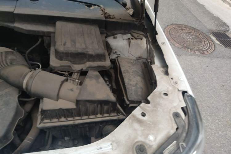 Used Land Rover Freelander 2 2013 2.0T Si4 SE Gasoline Edition Engine Bay Left