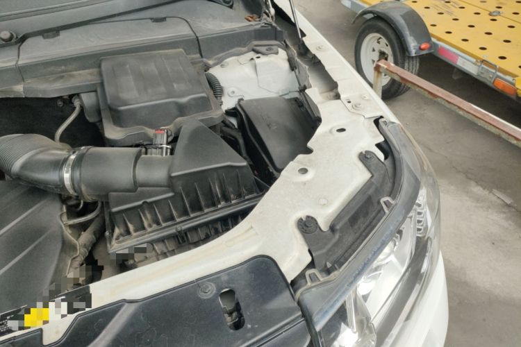 Used Land Rover Freelander 2 2013 2.0T Si4 Dynamic Limited Edition Engine Bay Left