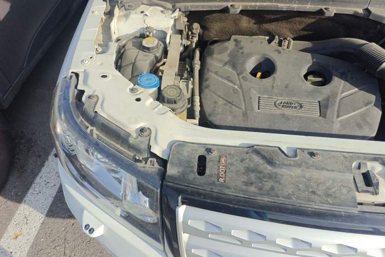 Used Land Rover Freelander 2 2013 2.0T Si4 SE Gasoline Edition Engine Bay Right