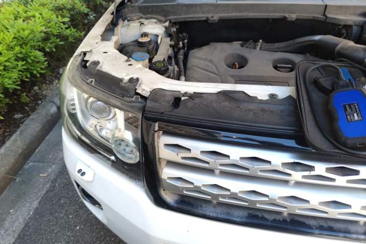Used Land Rover Freelander 2 2013 2.0T Si4 SE Gasoline Edition Engine Bay Right