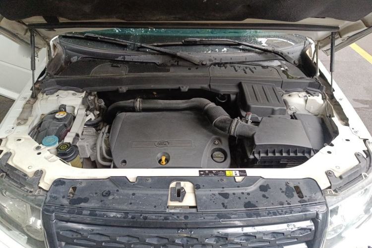 Used Land Rover Freelander 2 2013 2.2T SD4 SE Diesel Edition Engine Bay