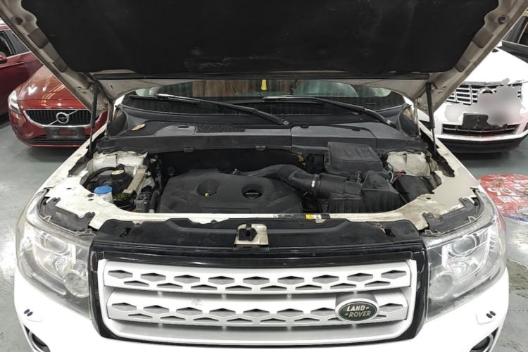 Used Land Rover Freelander 2 2013 2.0T Si4 HSE Gasoline Version Engine Bay