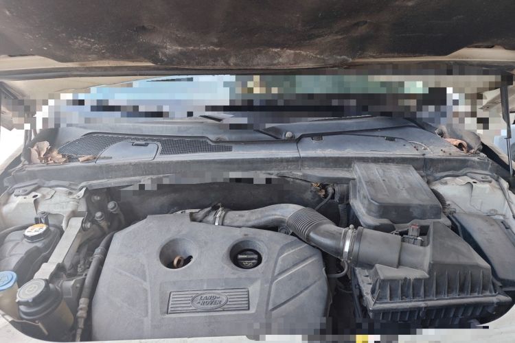 Used Land Rover Freelander 2 2013 2.0T Si4 SE Gasoline Edition Engine Bay