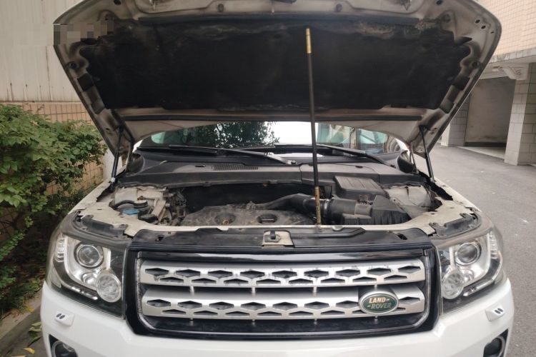 Used Land Rover Freelander 2 2013 2.0T Si4 HSE Gasoline Version Engine Bay