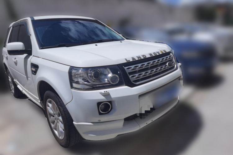 Used Land Rover Freelander 2 2013 2.0T Si4 HSE Gasoline Version Front Right 45 Deg