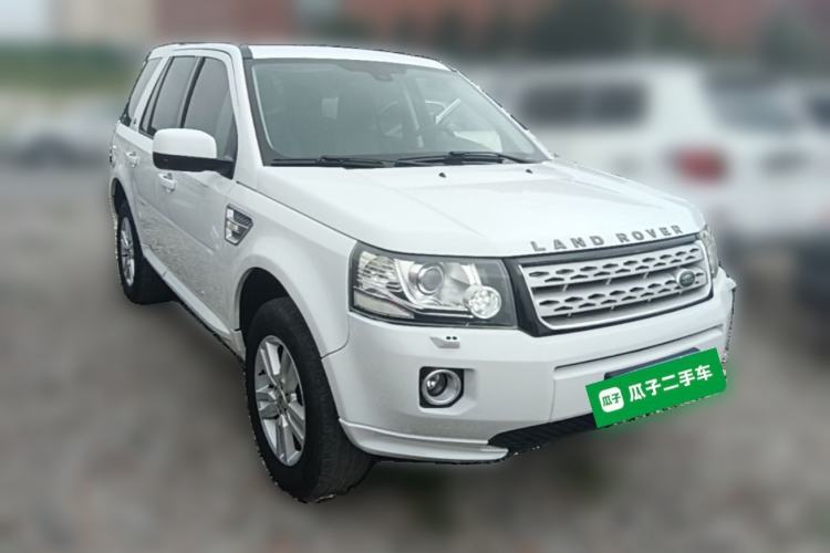 Used Land Rover Freelander 2 2013 2.0T Si4 SE Gasoline Edition Front Right 45 Deg