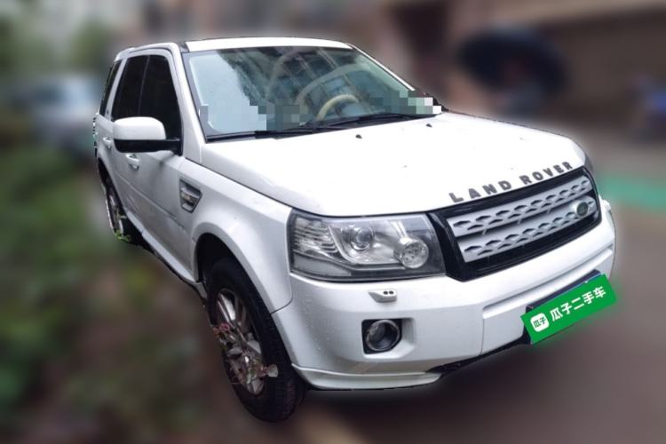 Used Land Rover Freelander 2 2013 2.0T Si4 SE Gasoline Edition Front Right 45 Deg