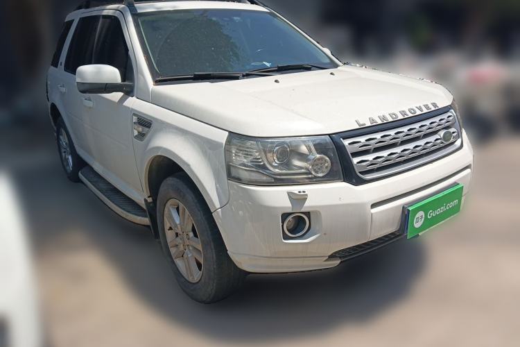 Used Land Rover Freelander 2 2013 2.0T Si4 SE Gasoline Edition Front Right 45 Deg