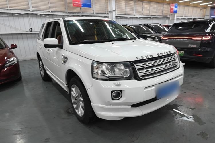Used Land Rover Freelander 2 2013 2.0T Si4 HSE Gasoline Version Front Right 45 Deg