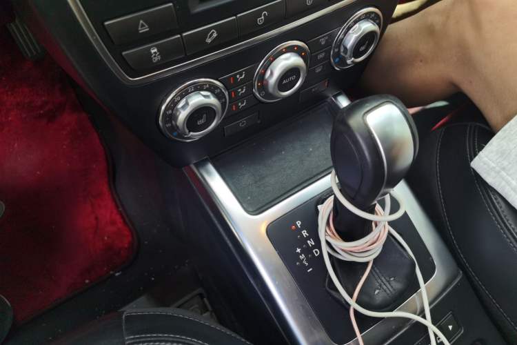 Used Land Rover Freelander 2 2013 2.0T Si4 HSE Gasoline Version Gear Lever