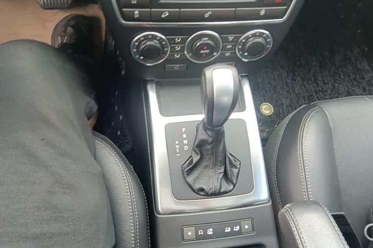Used Land Rover Freelander 2 2013 2.0T Si4 SE Gasoline Edition Gear Lever